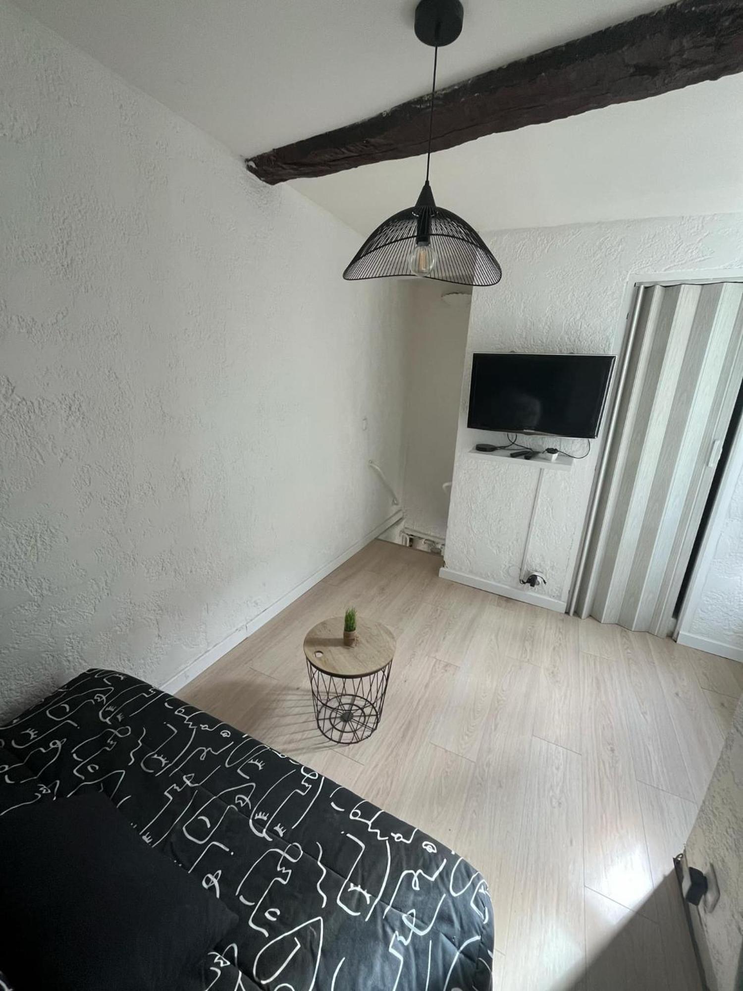 Studio En Duplex La Roquebrussanne エクステリア 写真